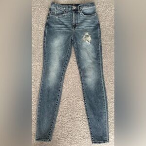 Rock & Republic High Roller Legging 5 pocket skinny jeans